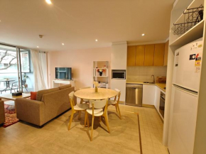 Luxury 2BR apartment in the heart of CBD
